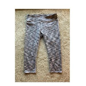 💪 Fabletics Sz L Workout Leggings 💪